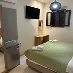 Sea Side Apartments & Studios-Renovated Διαμέρισμα *