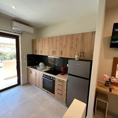 Lejlighed Sea Side & Studios-renovated *