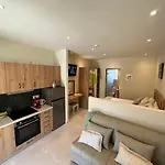 海滨一室公寓酒店 蒂锡利维