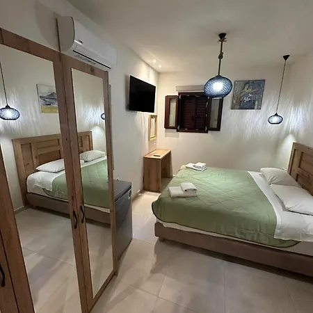 Apartament Sea Side & Studios-renovated